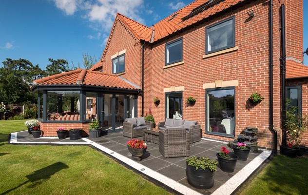 Origin Helps to Maximise Views for this Nottinghamshire Home